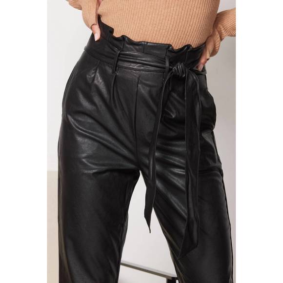 NEW COMMANDO faux leather paper bag trouser in black - Picture 3 of 3